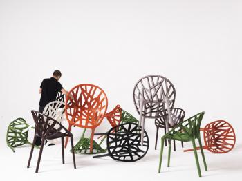 Vegetal chair: Blooming